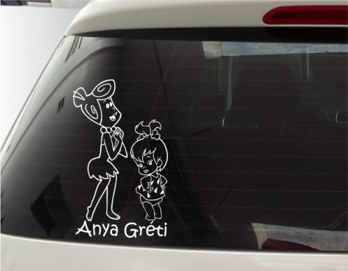 Anya, Kislánya Autómatrica, Baba a kocsiban