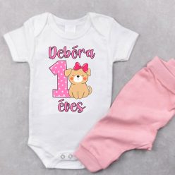   Kutyusos névre szóló szülinapi baba body – 100 % pamut, fotózásra ünneplésre