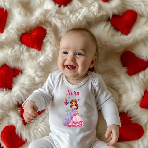 Hercegnős névre szóló baba body - 100% pamut baba body